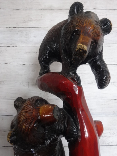 8267★ 熊の木彫り 熊2頭 木彫り 約H75cm×W29.5cm 熊 置物 くま 木乗り インテリア_画像2