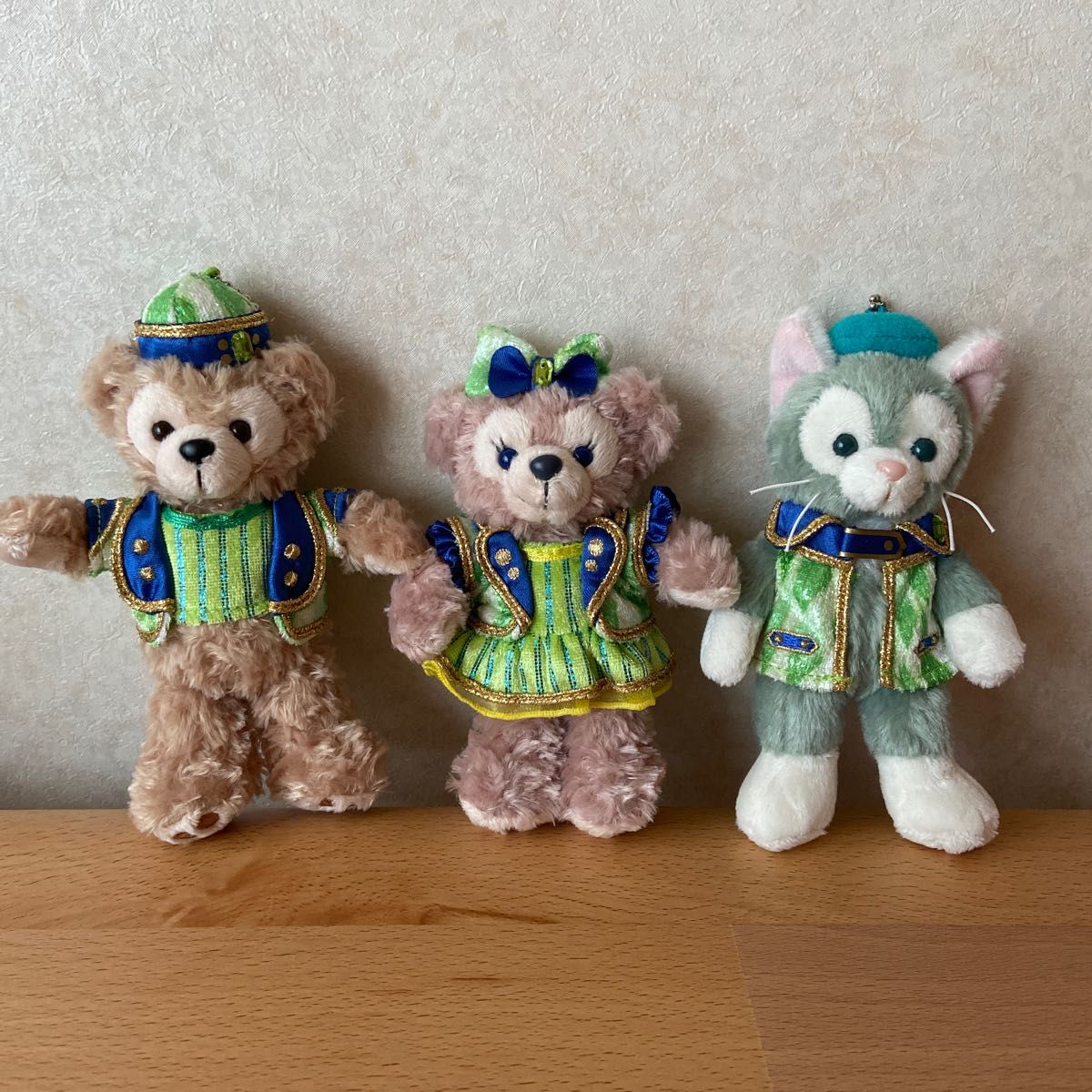 【大特価!!】 ダッフィー シェリーメイ ジェラトーニ ぬいぐるみバッジ TDS ダッフィー