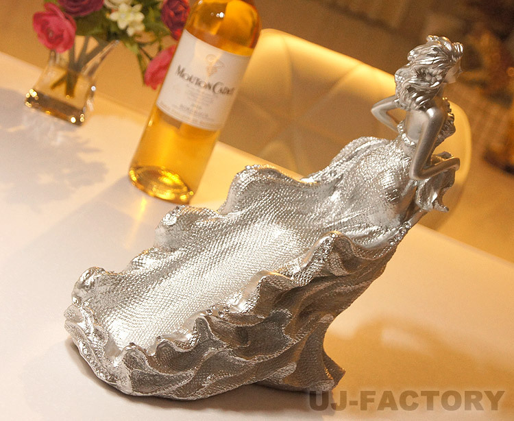 [ immediate payment / special price!] Northern Europe * beautiful woman. . image type wine holder / wine rack / bottle rack ( silver )* dressing up .tina-. production does!