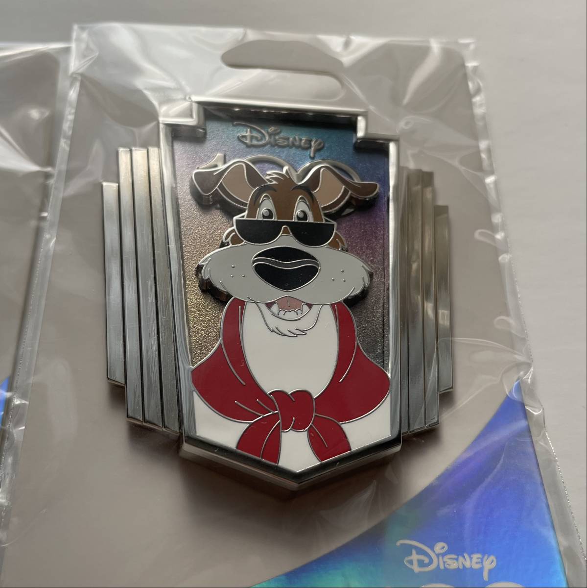 【未開封】D23 D100 ピンバッジ オリバー＆ドジャー LE300 【送料無料・匿名配送】DestinationD23 2023 disneypins Disney Animation_画像3