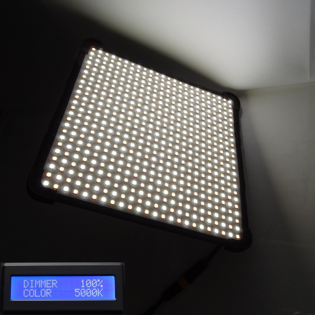 FOMEX гибкий LED свет FL-600(30*30cm/ цвет температура * яркость регулировка возможно )[ б/у / рабочий товар ]#386485