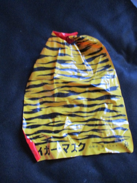 希少品】 タイガーマスク ソフビ フィギュア 「空気ビニール人形 希少品】 タイガーマスク ソフビ フィギュア 「空気ビニール人形