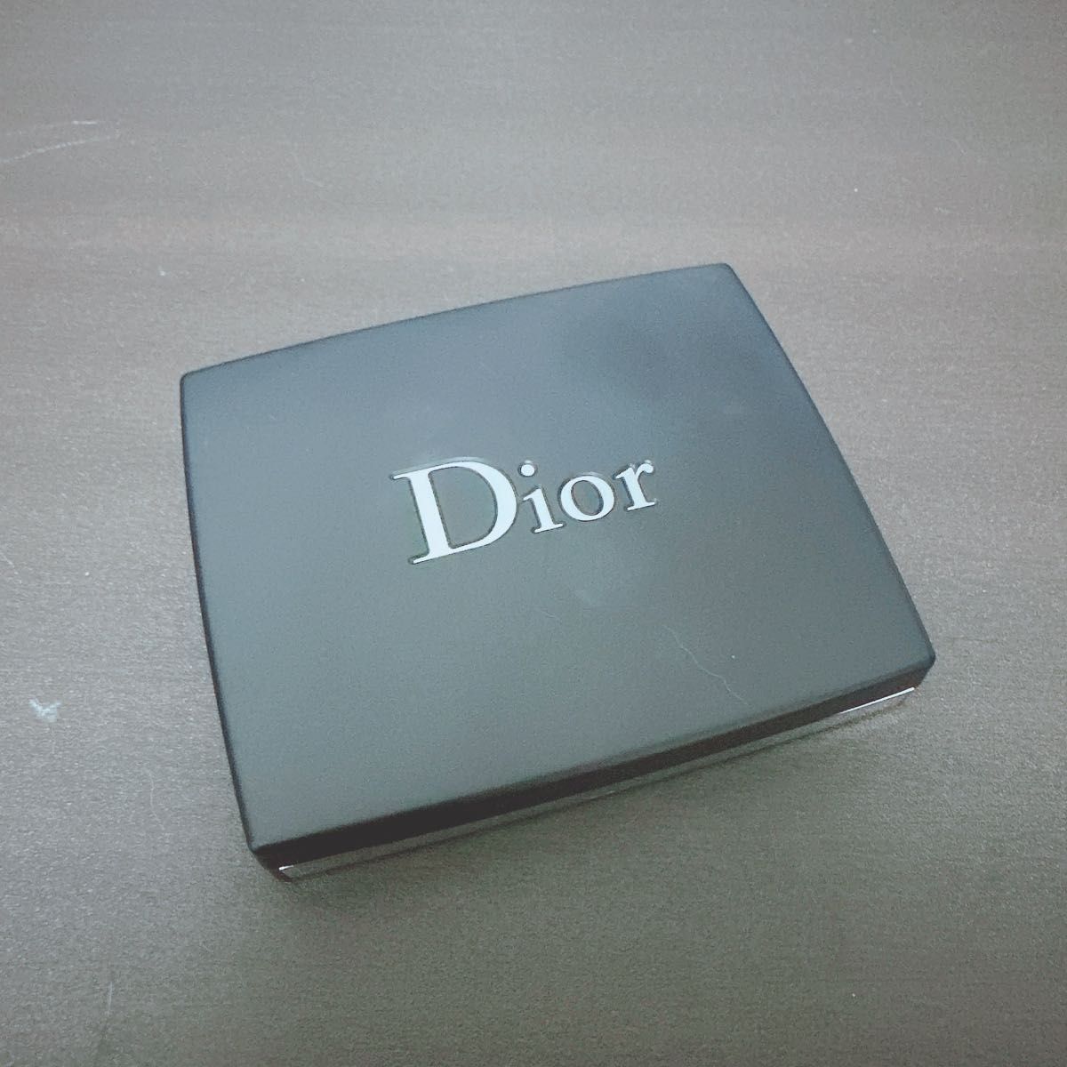 Dior サンククルール