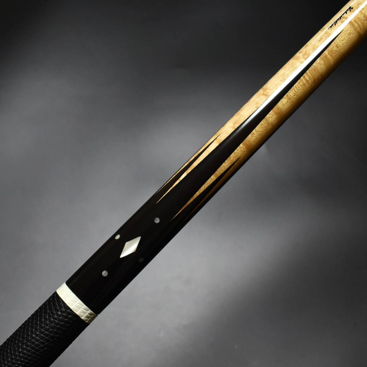 新品同様☆old adam cue 【Helmstetter】子持ち8剣18山 ジョイントキャップ付属_画像5