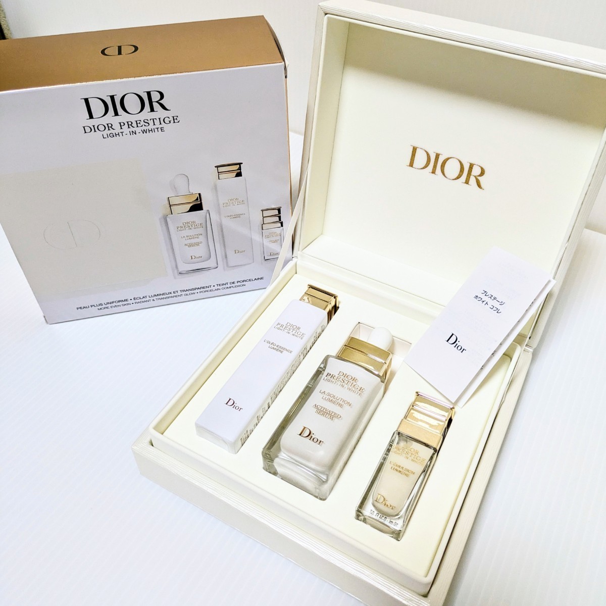 Dior ディオール プレステージ ホワイト コフレ ラソリューションルミエールライトインセラム オレオエッセンスローション エマルジョン