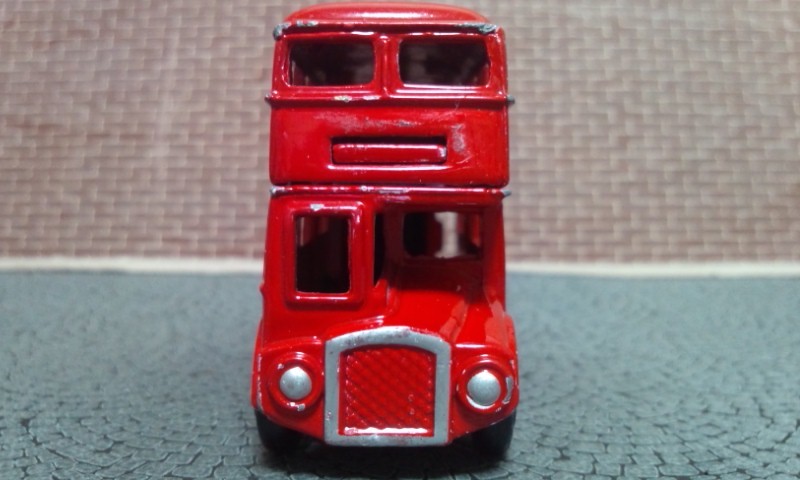 [ secondhand goods ] Tomica size London bus pencil sharpener ①