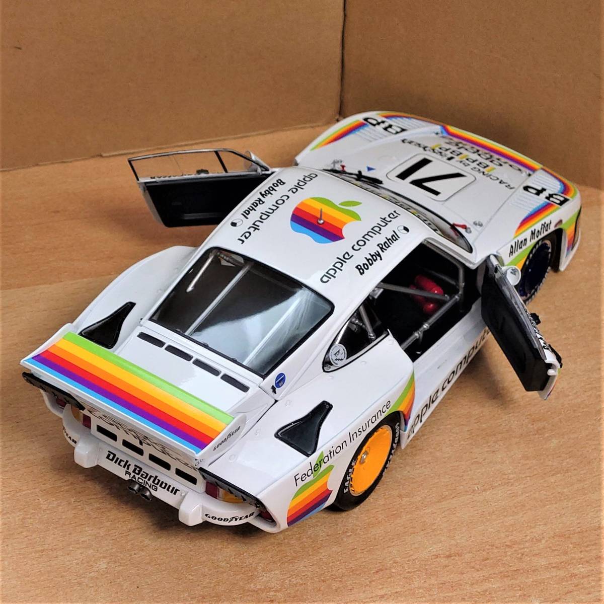 1/18 Porsche 935 K3 Le Mans 1980 #71 Apple * computer Solido made die-cast made minicar 