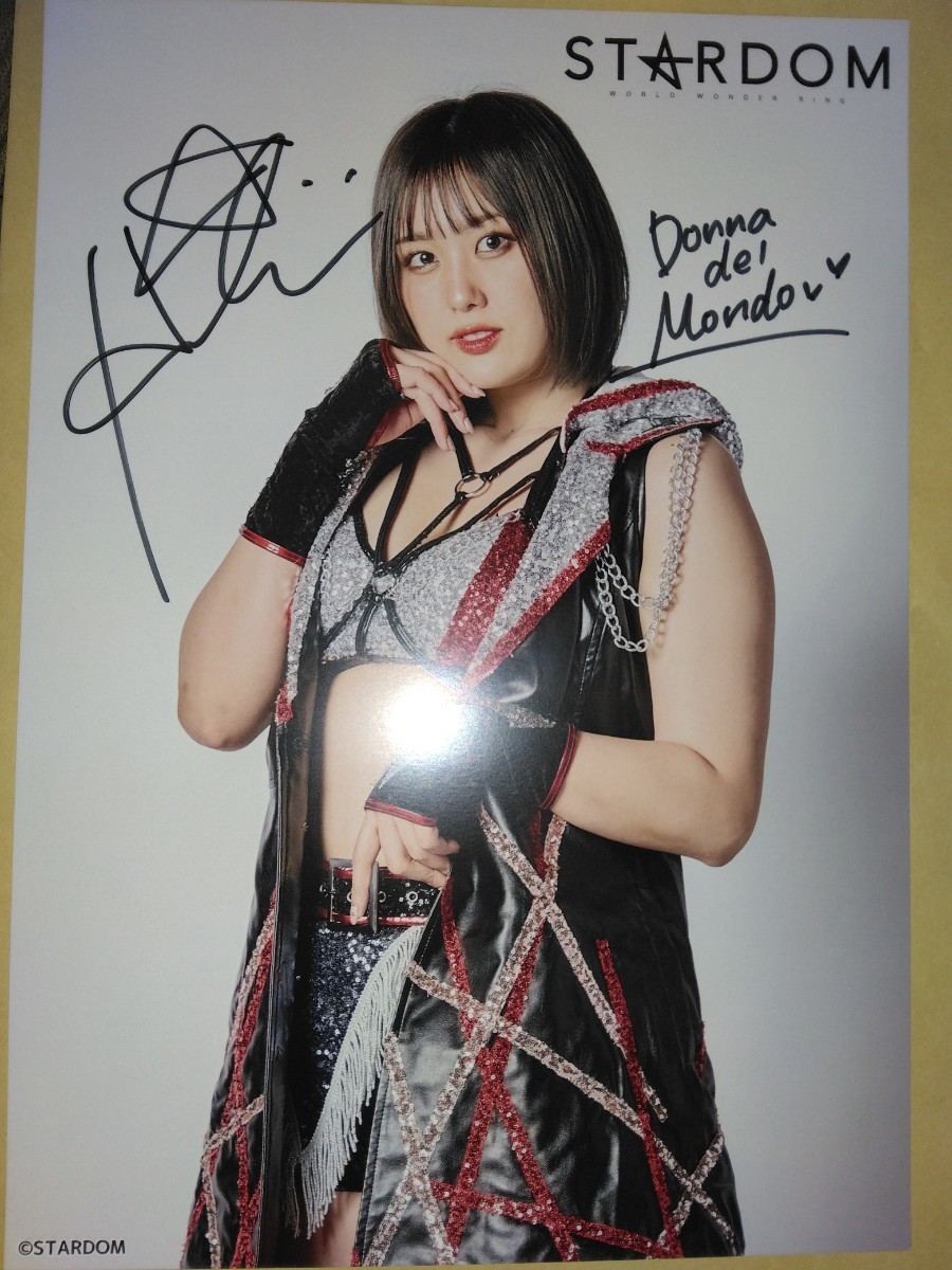  woman Professional Wrestling Star dam ... with autograph portrait 