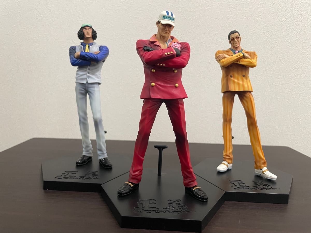 ワンピースDX海軍フィギュア vol 1 元三大将のフィギュア 3体 ワンピースDX海軍フィギュア vol 1 元三大将のフィギュア 3体