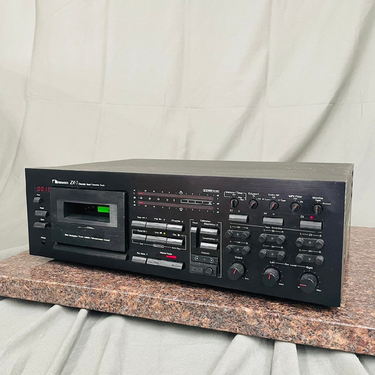 季節のおすすめ商品 T2823□【中古】Nakamichi ステレオカセットデッキ