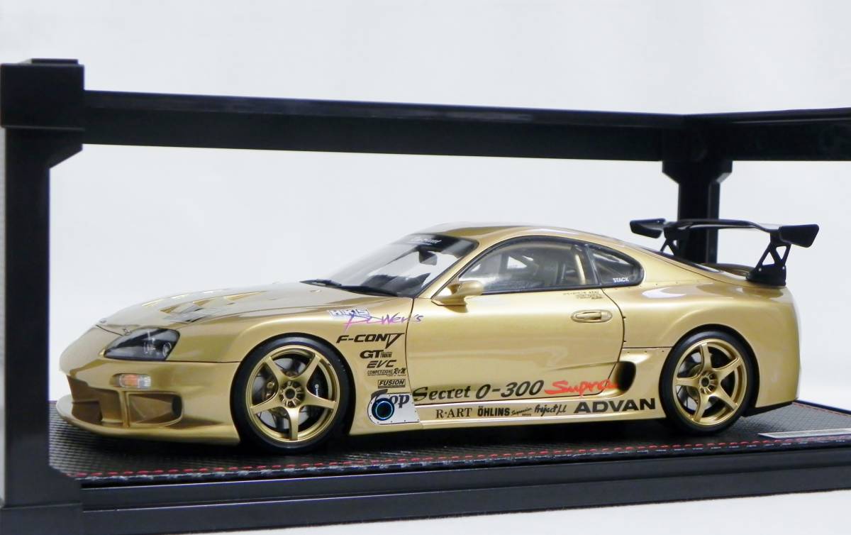 IG 2484 1/18 TOP SECRET GT300 Supra (JZA80) Gold With Mr. Smokey Nagata WEB限定 イグニッションモデル スープラ トップシークレット_画像2