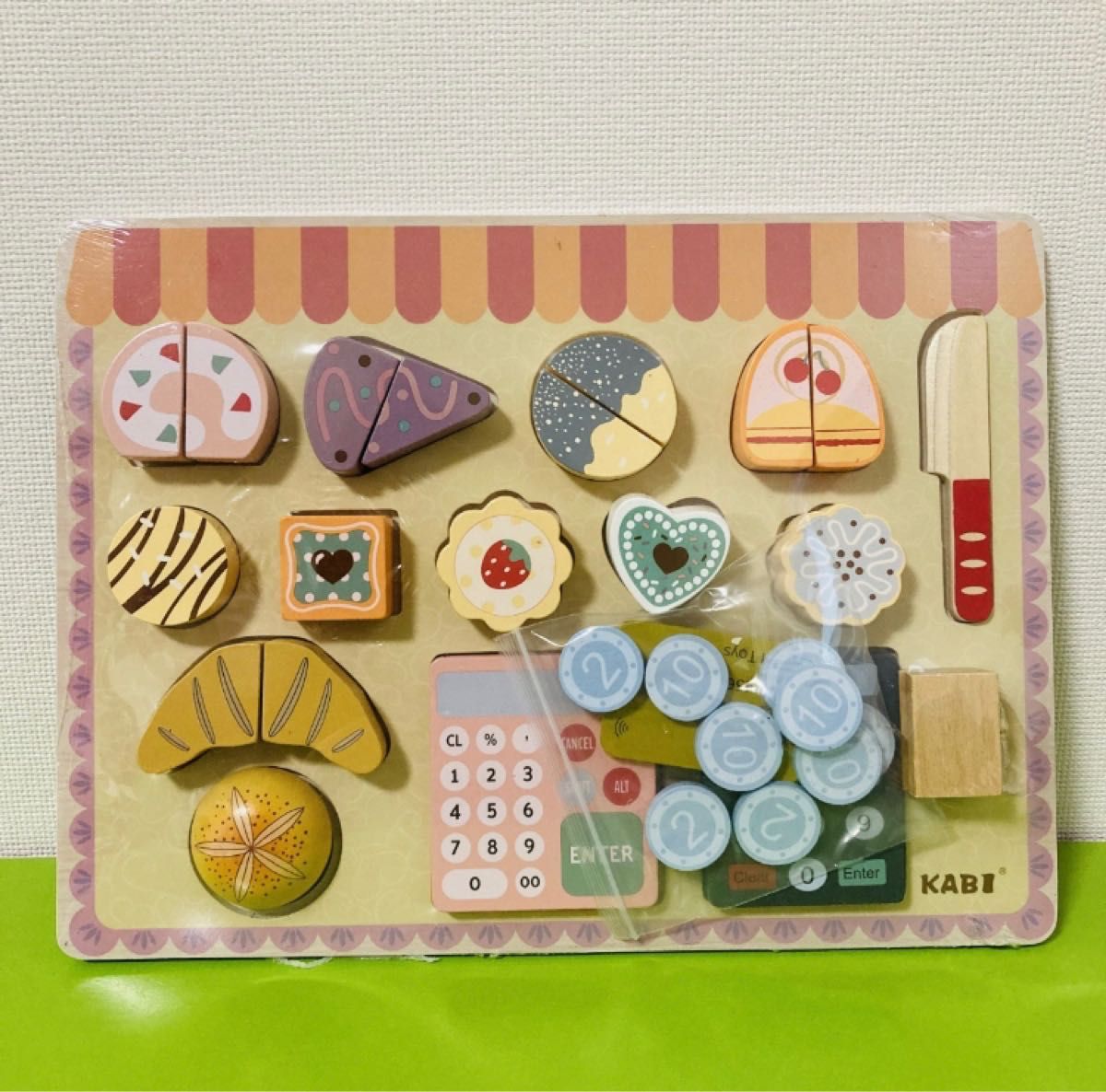 【期間限定SALE】木のおままごとセット ケーキ屋さん パン屋さん カフェ 型はめ遊び 知育玩具 木のおもちゃ 女の子