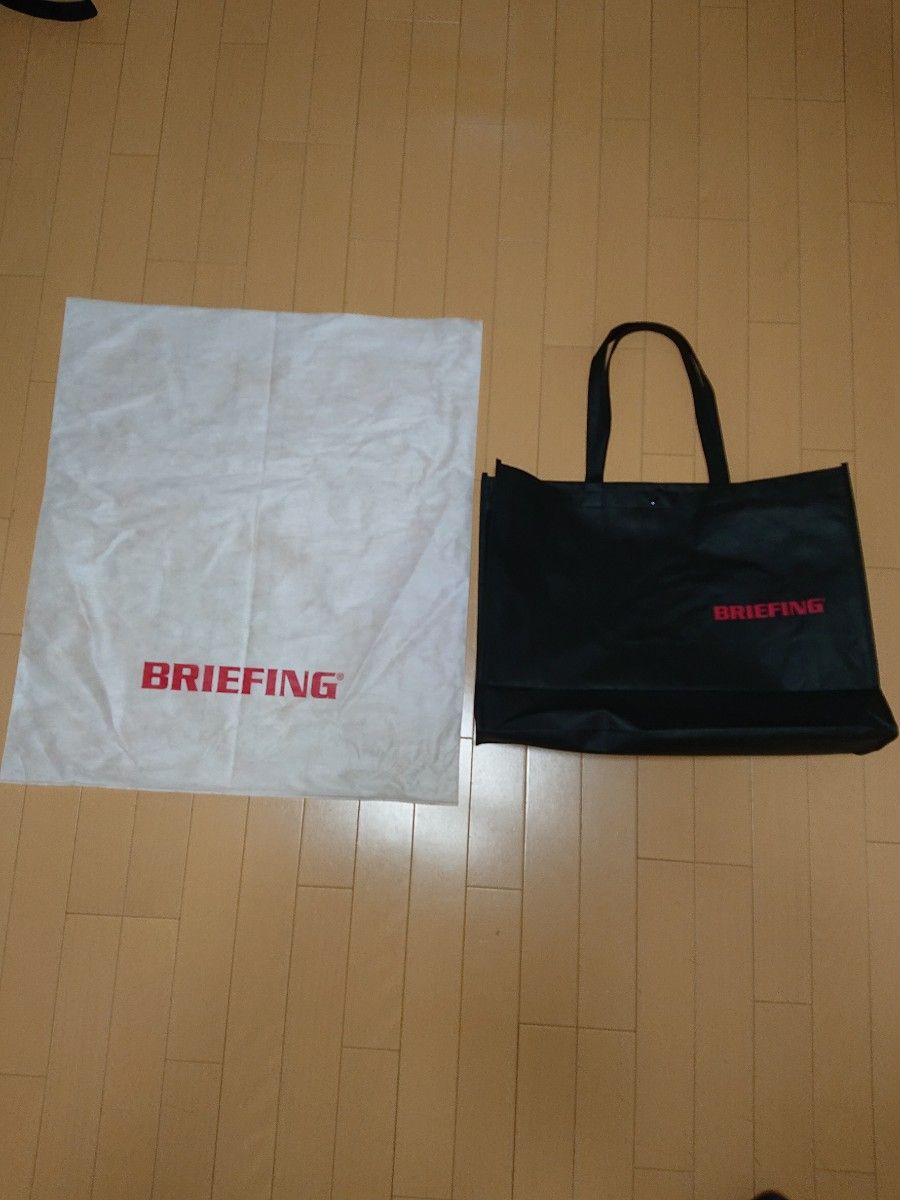 BRIEFING 鞄