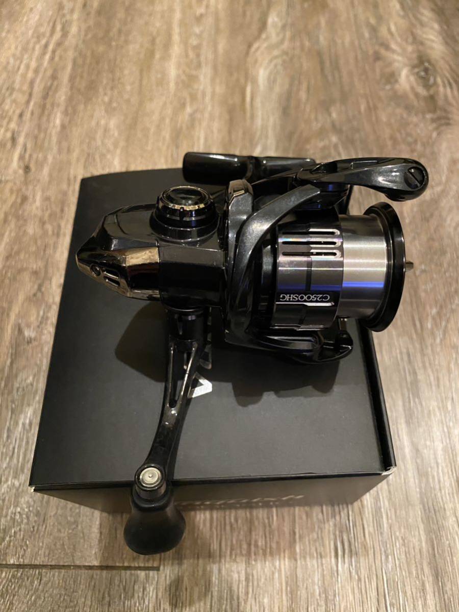 シマノ 19ヴァンキッシュ C2500SHG 極美品(シマノ)|売買された