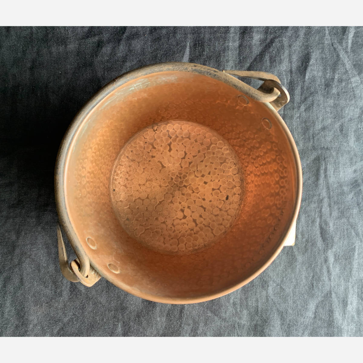 フランス 1900-30s 銅 鍋 ミルク 叩き出し パン クッカー フライパン ブロンズ 焚き火 暖炉 キャンプ 焚き火 キッチン 道具 アンティーク