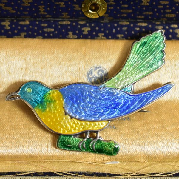  antique original silver made /Silver/ silver hand .. enamel / the 7 treasures. blue small bird / bird. brooch largish genuine article guarantee 