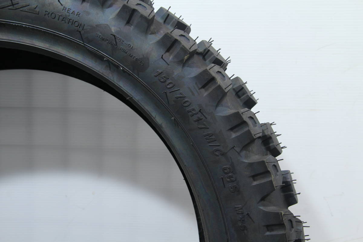 未使用　KYNG　TYRE　150/70-17　チューブレス　オフロードタイヤ　VFR1200X　GB350S　F800GS　R1200GS　等に_画像4