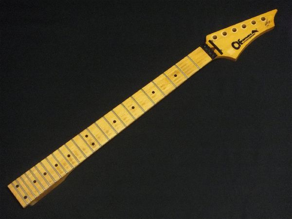 Yahoo!オークション - 日本製 CHARVEL シャーベル CDS-070-HH Yahoo!オークション - 日本製 CHARVEL シャーベル CDS-070-HH