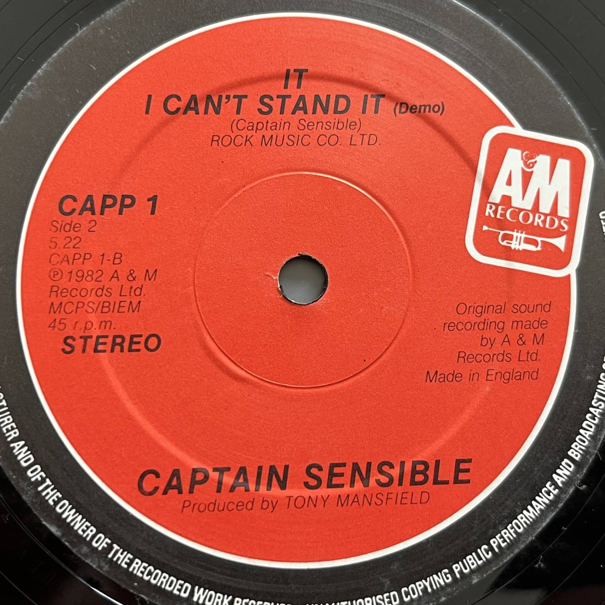 【UK盤/Vinyl/12''/45rpm/Single/A&M Records/CAPP 1/82年盤】Captain Sensible / Happy Talk ............................ //Pop Rock//_画像3