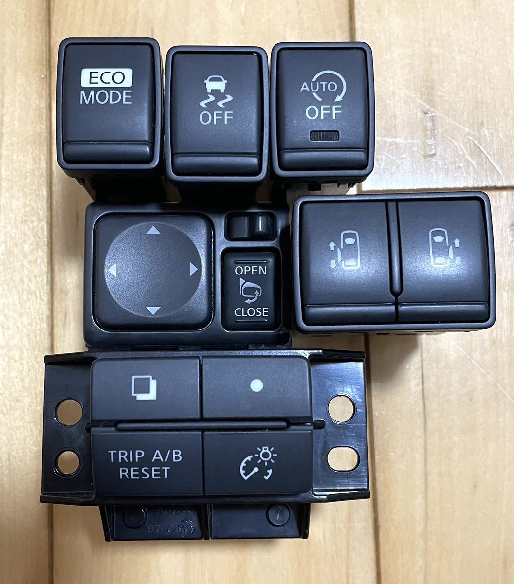 日産 セレナ C26 FC26 スイッチセット SW LED 打ち替え品 ミラー 日産 セレナ C26 FC26 スイッチセット SW LED 打ち替え品 ミラー