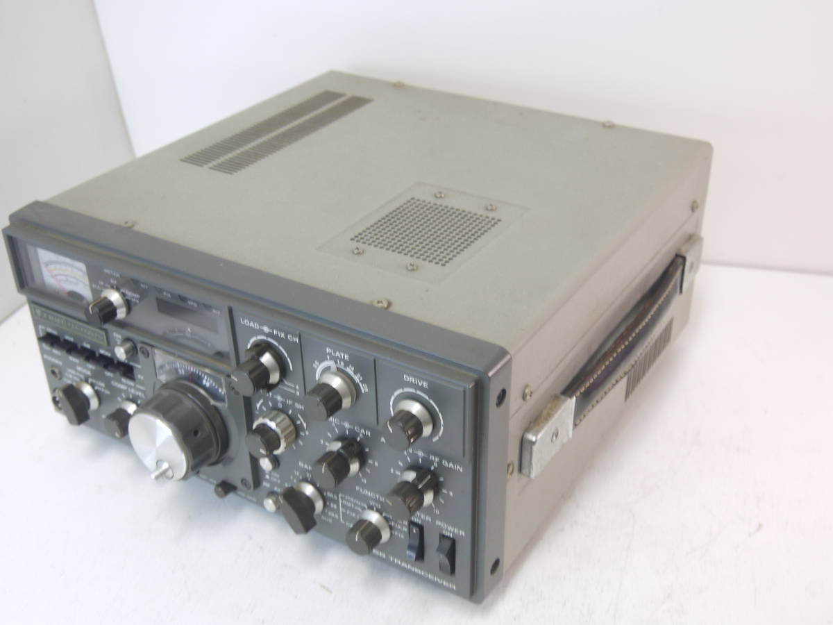 k70 TRIO TS-820V SSB TRANSCIVER トリオ SSBトランシーバー 無線機 電源コード付_画像3