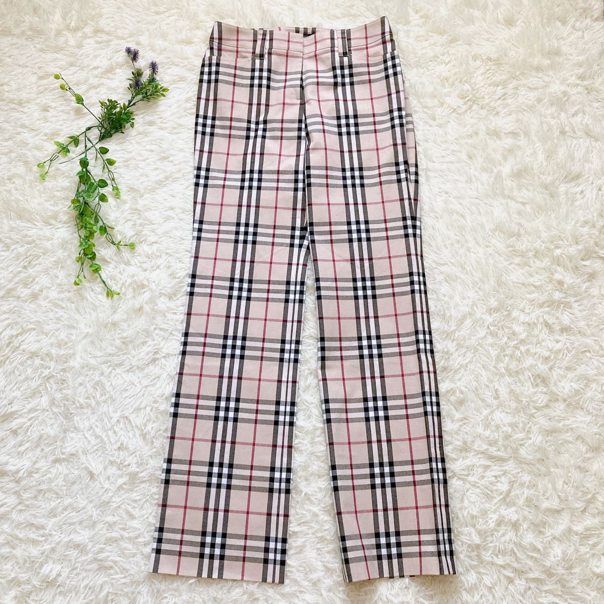 【美品】バーバリー ロンドン カジュアルパンツ ノバチェック