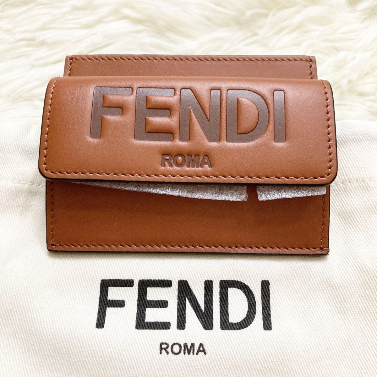 未使用品】FENDI フェンディ カードケース コインケース レザー｜Yahoo