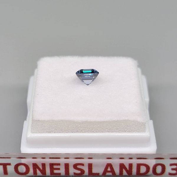 ラボ ビビッドブルーダイヤモンド 0.6ct アッシャーカット 宝石 鉱石 希少 輝き 高品質 宝石シリーズ スクエア形状 モアッサナイト C446_画像5