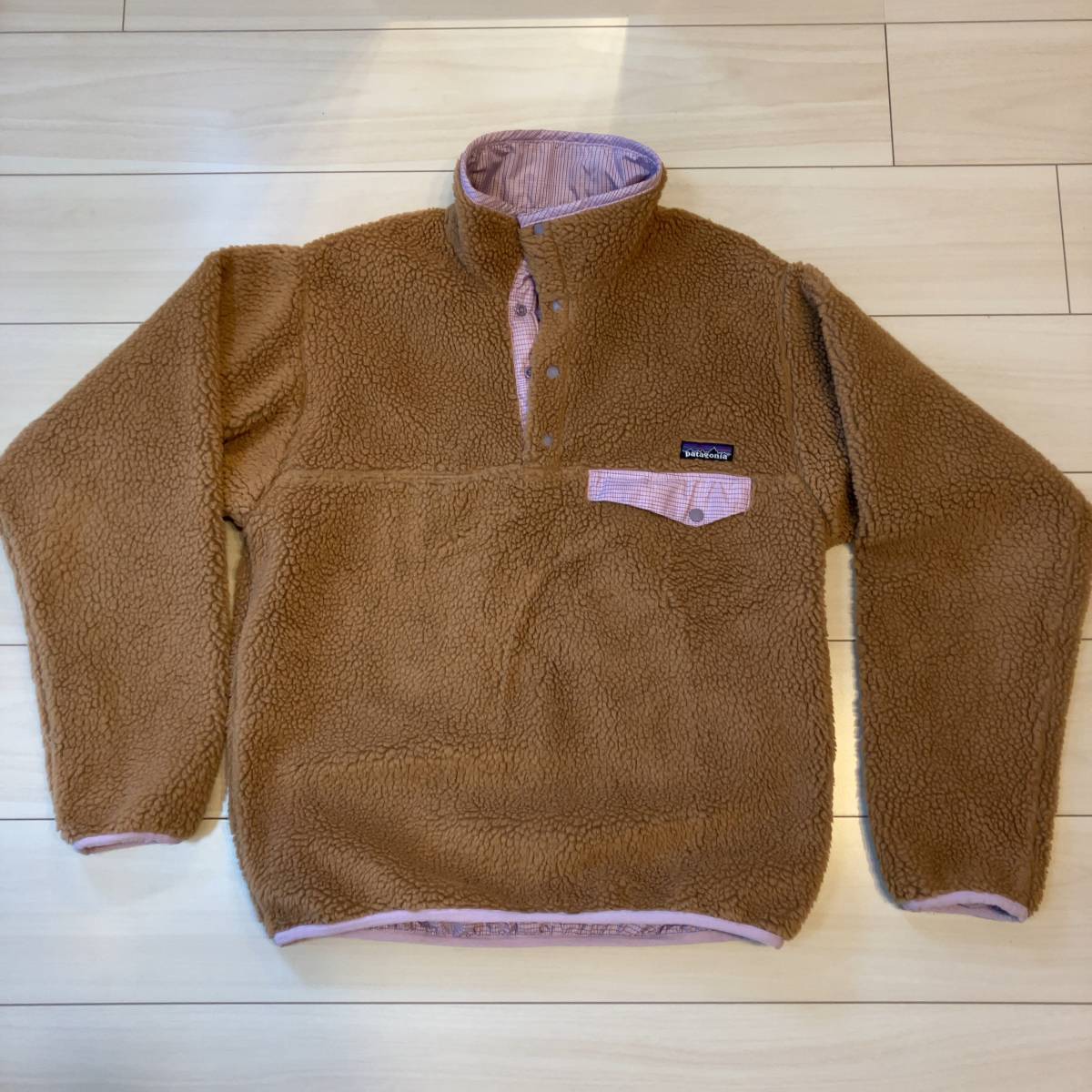 独特な patagonia パタゴニア レアカラー 美品 リバーシブル