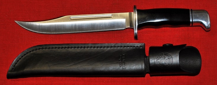 No.120 BUCK GENERAL ・バックゼネラル・黒樹脂柄・420HC Blade:18.7cm・全長：30.4cm・黒革ケース付
