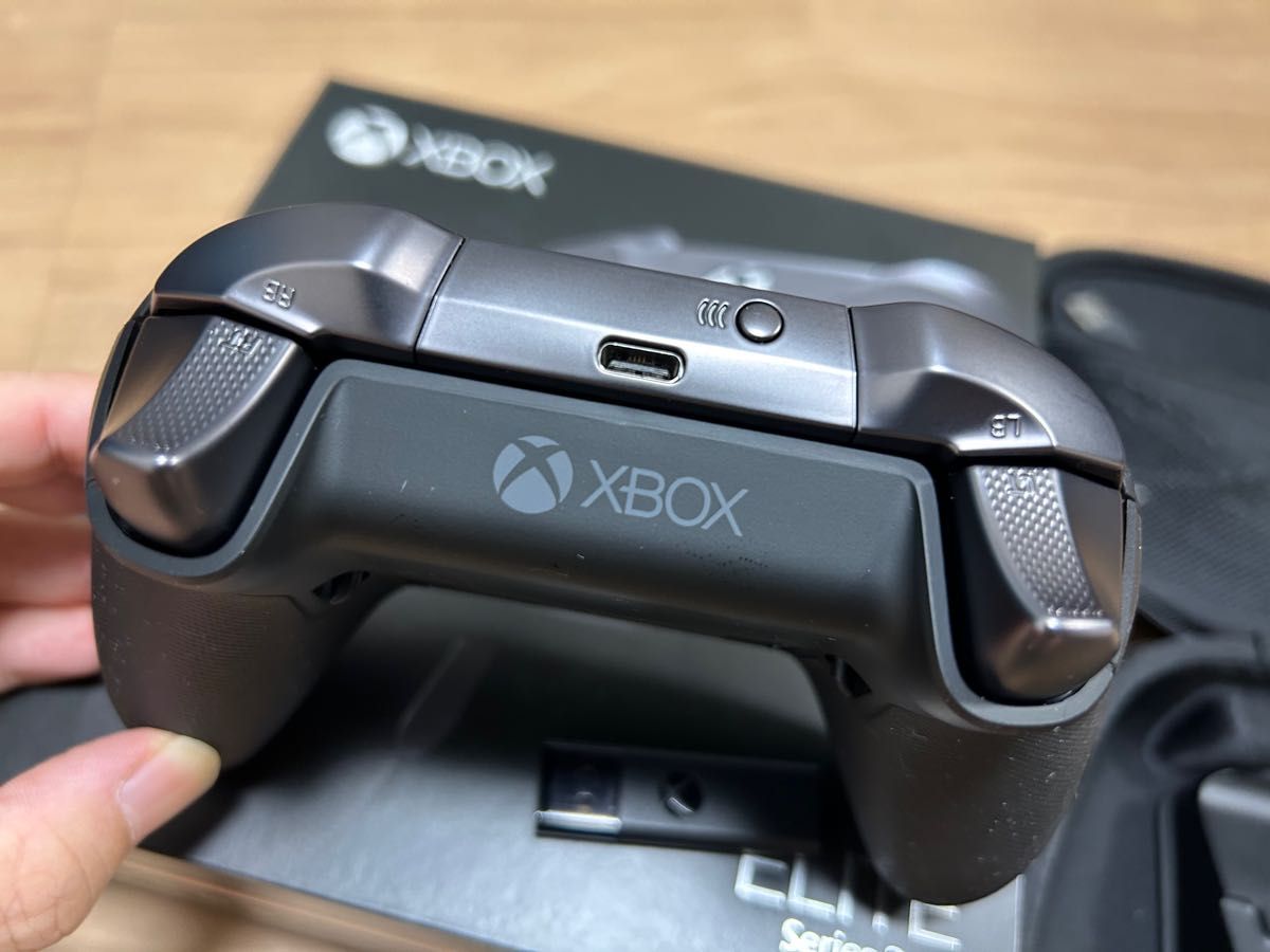レシーバー付き XBOX Elite ワイヤレスコントローラー シリーズ2 レシーバー付き XBOX Elite ワイヤレスコントローラー シリーズ2