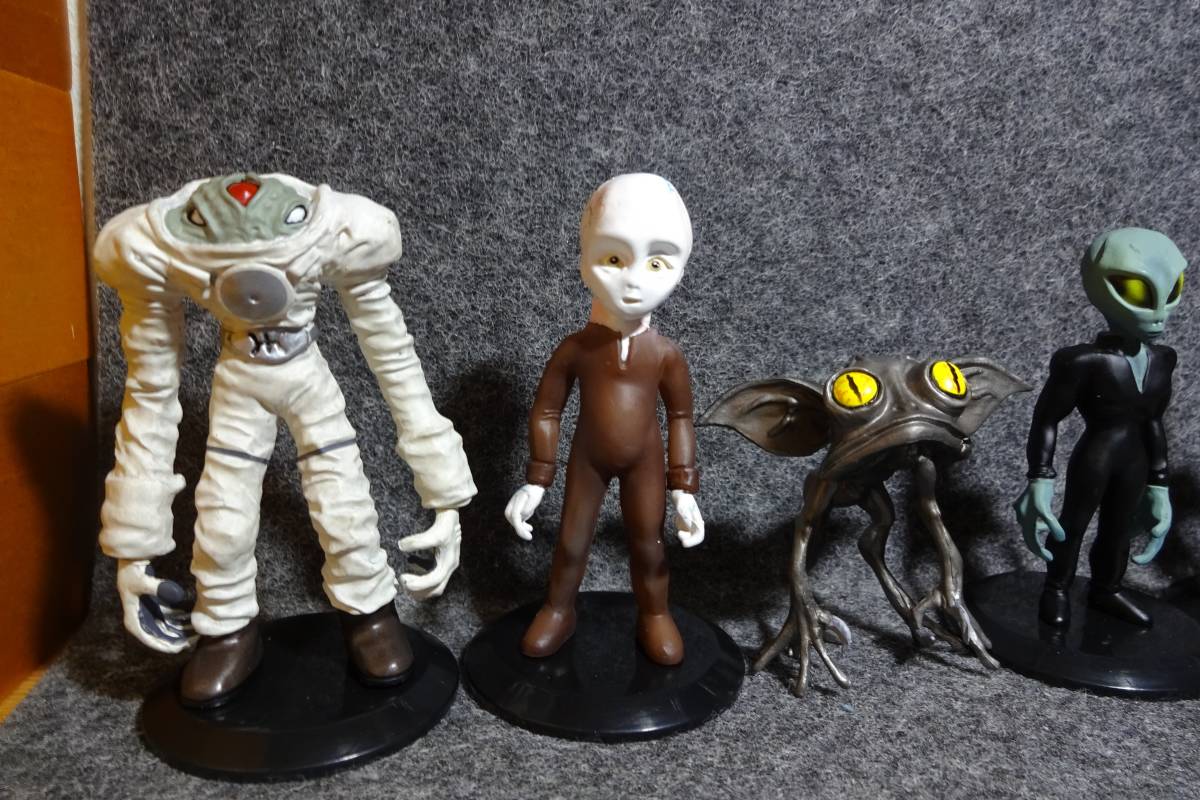 Yahoo!オークション - 宇宙人 ( エイリアン ) 7個 セット 良 Yahoo!オークション - 宇宙人 ( エイリアン ) 7個 セット 良