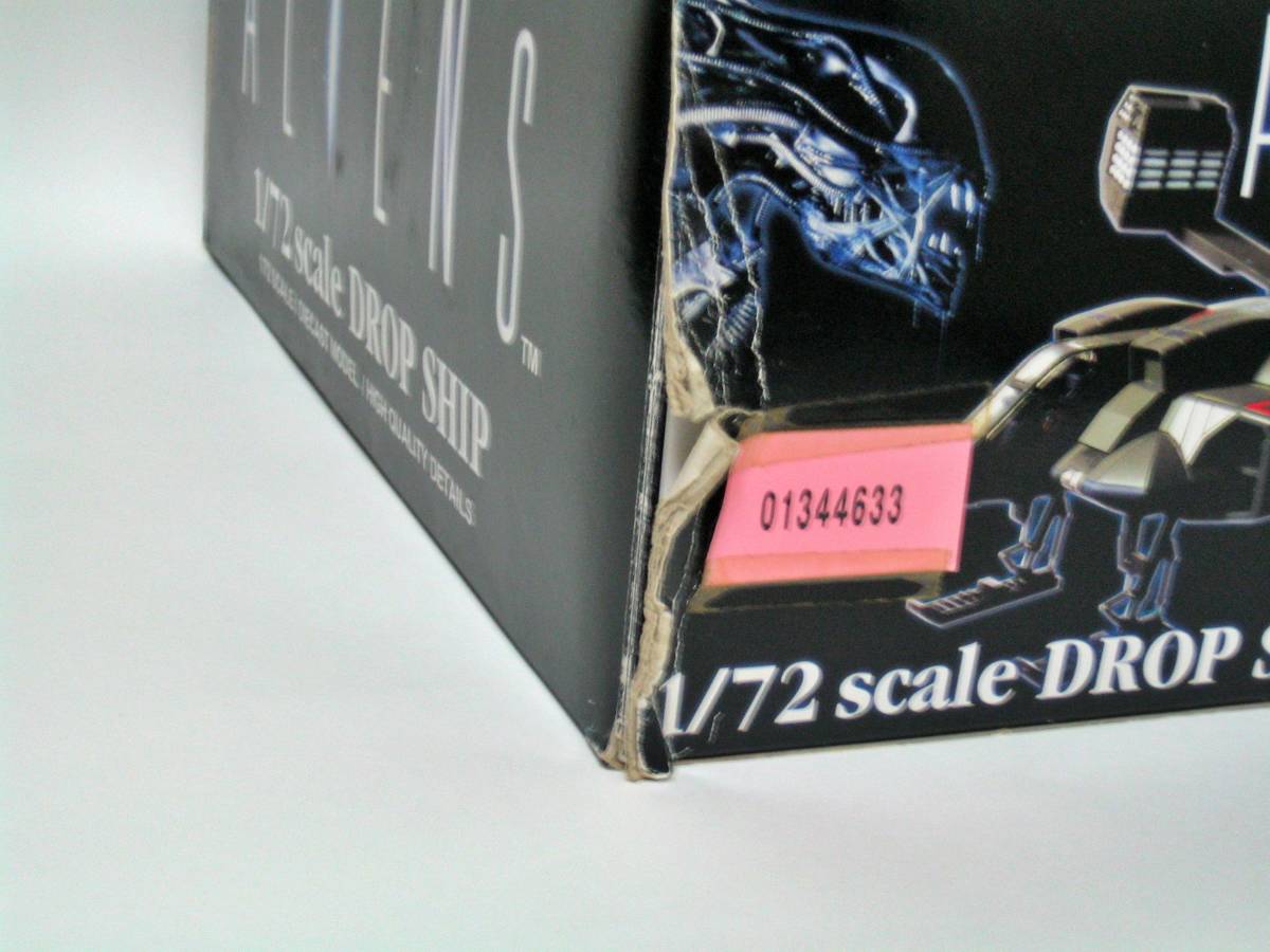 未組立】エイリアン2 ドロップシップ02&APC(装甲兵員輸送車) 2 未組立】エイリアン2 ドロップシップ02&APC(装甲兵員輸送車) 2