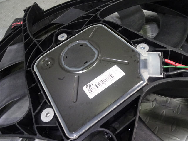 BMW 3シリーズ DBA-8E15 電動ファン B38B15A 8641947-02 後期 F30 F31 B38B15A テスト済 セダン 1kurudepa_画像4