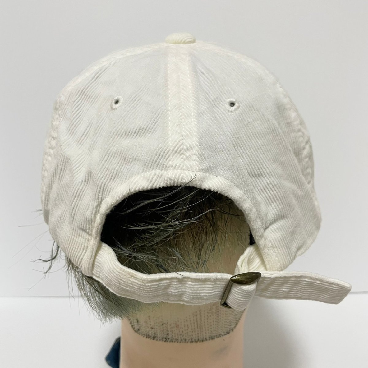 (^w^)b リー 細畝 コーデュロイ キャップ 帽子 ホワイト Lee ロゴ 刺繍 ワンポイント シンプル カジュアル ストラップベルト M C0347EEの画像5