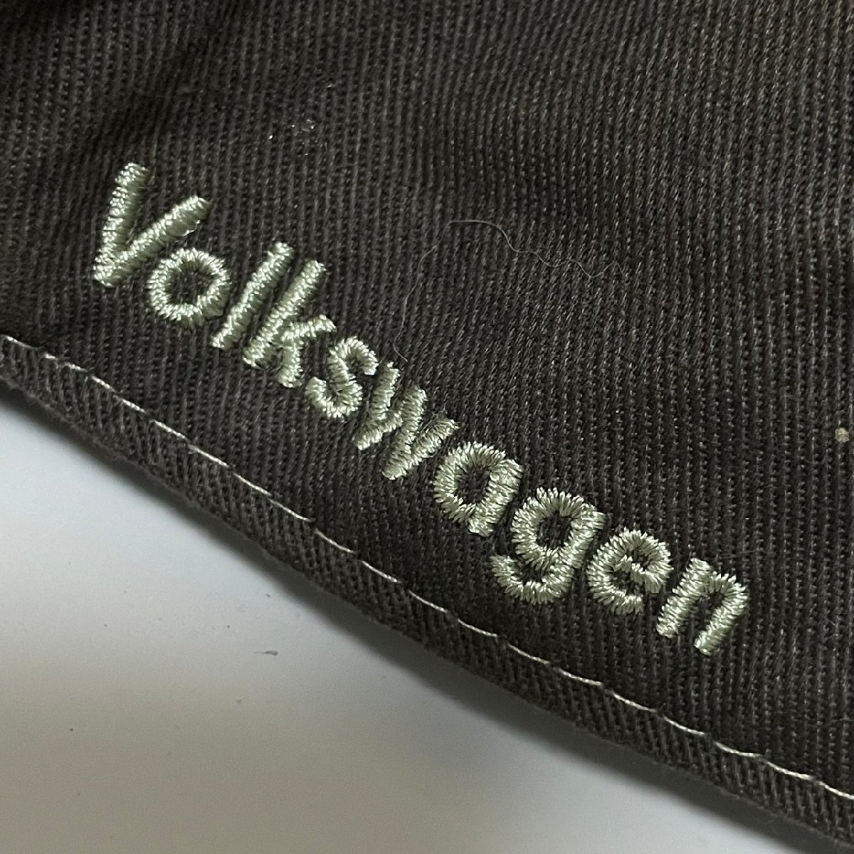 (^w^)b Volkswagen cap hat Brown Volkswagen emblem Logo embroidery casual simple velcro belt C0319EE