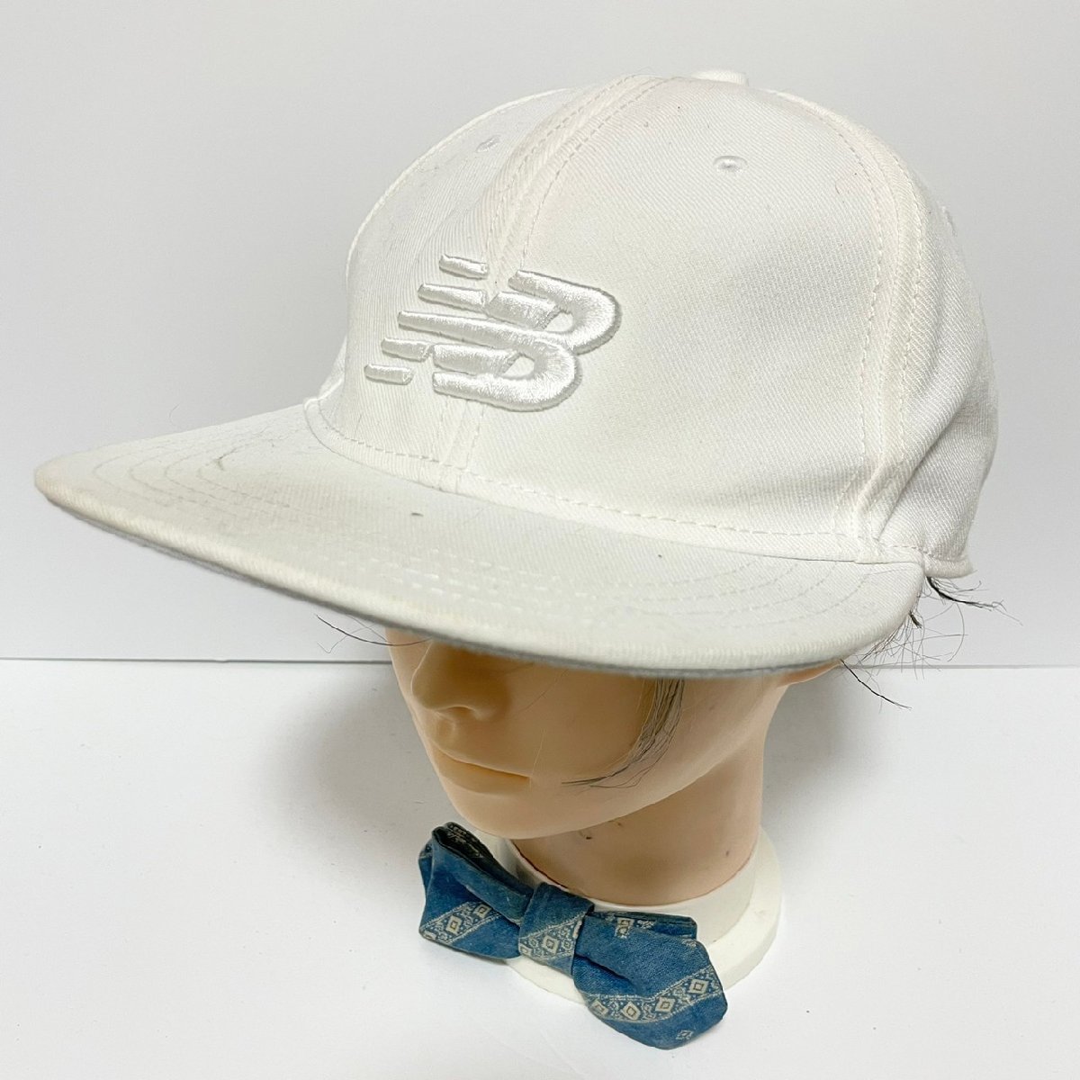 (^w^)b ニューバランス ゴルフ キャップ CAP 帽子 ホワイト neｗ balance GOLF ロゴ 刺繍 シンプル 無地 スポーツ カジュアル C0664EE_画像1