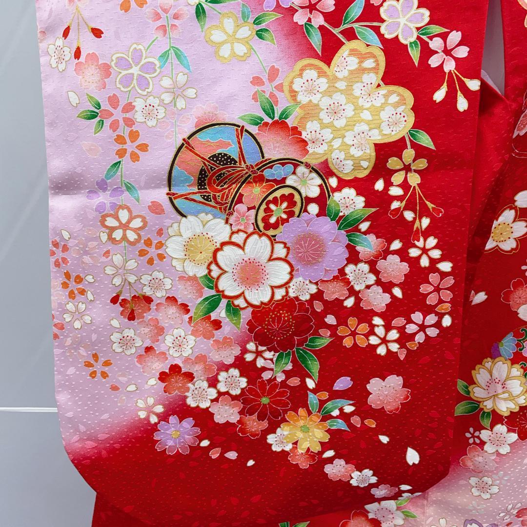 *818* ребенок кимоно натуральный шелк один . цветочный принт красный нижняя рубашка есть роскошный "Семь, пять, три" . надеты 