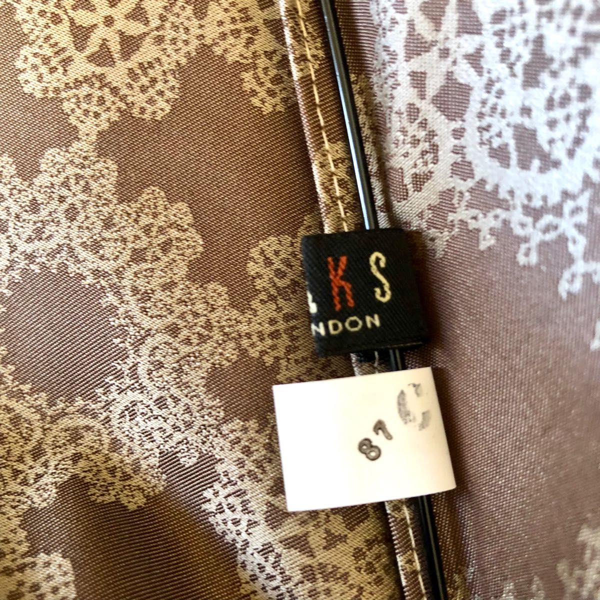 ★新品★DAKS ダックス 折りたたみ傘 雨傘 ベージュ レース模様