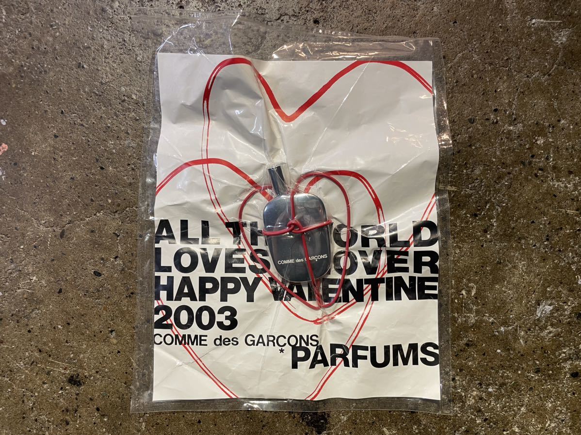 COMME des GARCONS PARFUMS コムデギャルソンパルファム フランス製 香水 ALL THE WORLD LOVES A LOVER HAPPY VALENTINE 2003 真空パック