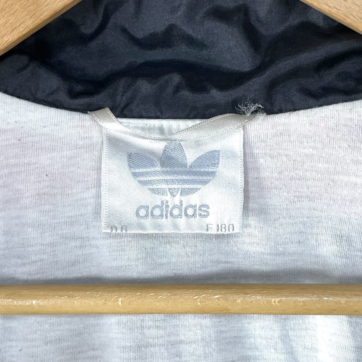 入手困難】【90s】adidas アディダス オリジナルス 刺繍 入手困難】【90s】adidas アディダス オリジナルス 刺繍