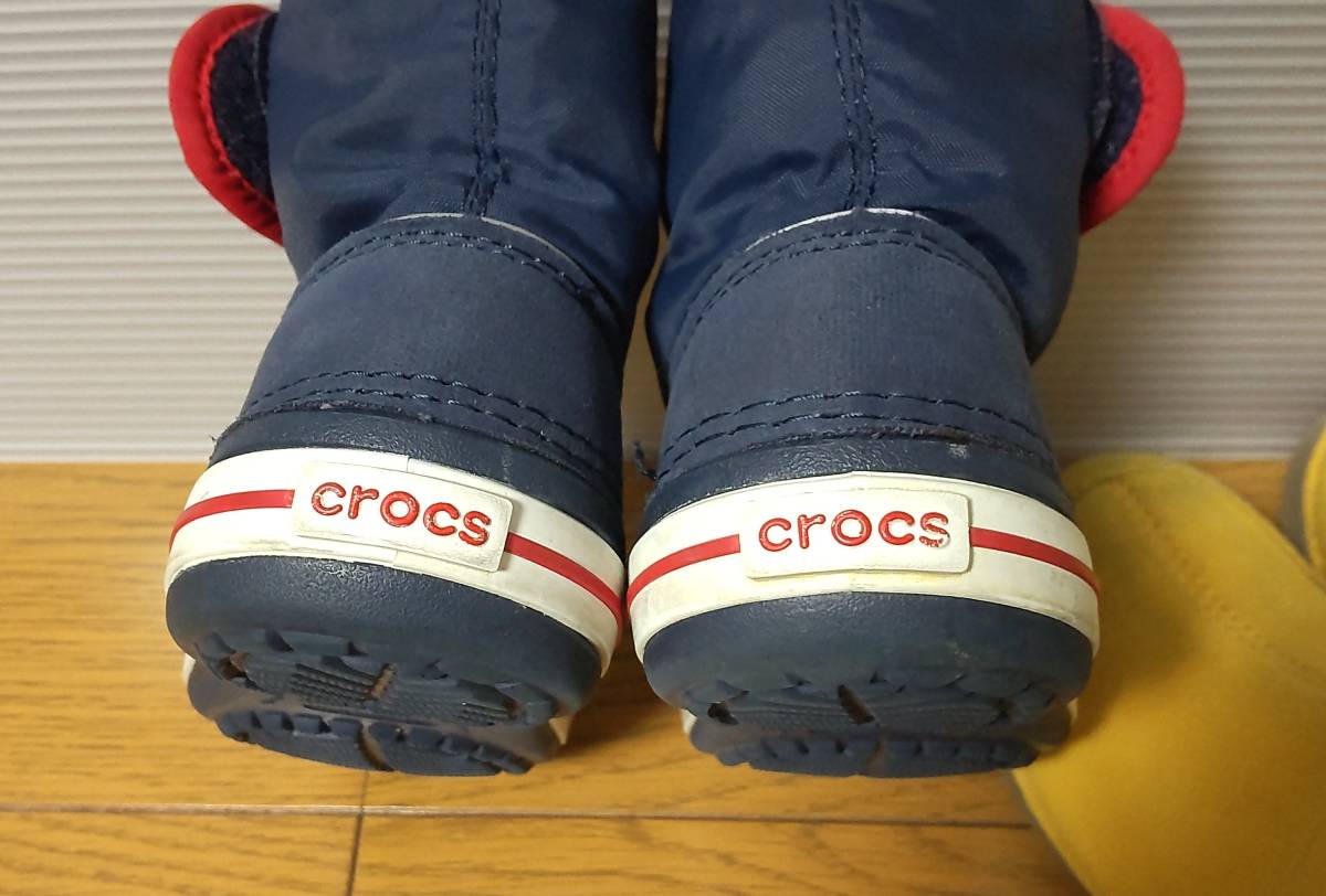 *323 бесплатная доставка!CROCS синий цвет C8(15.5cm), желтый цвет C10(17.5cm) 2 пар комплект! Kids для детский осень-зима обувь б/у!