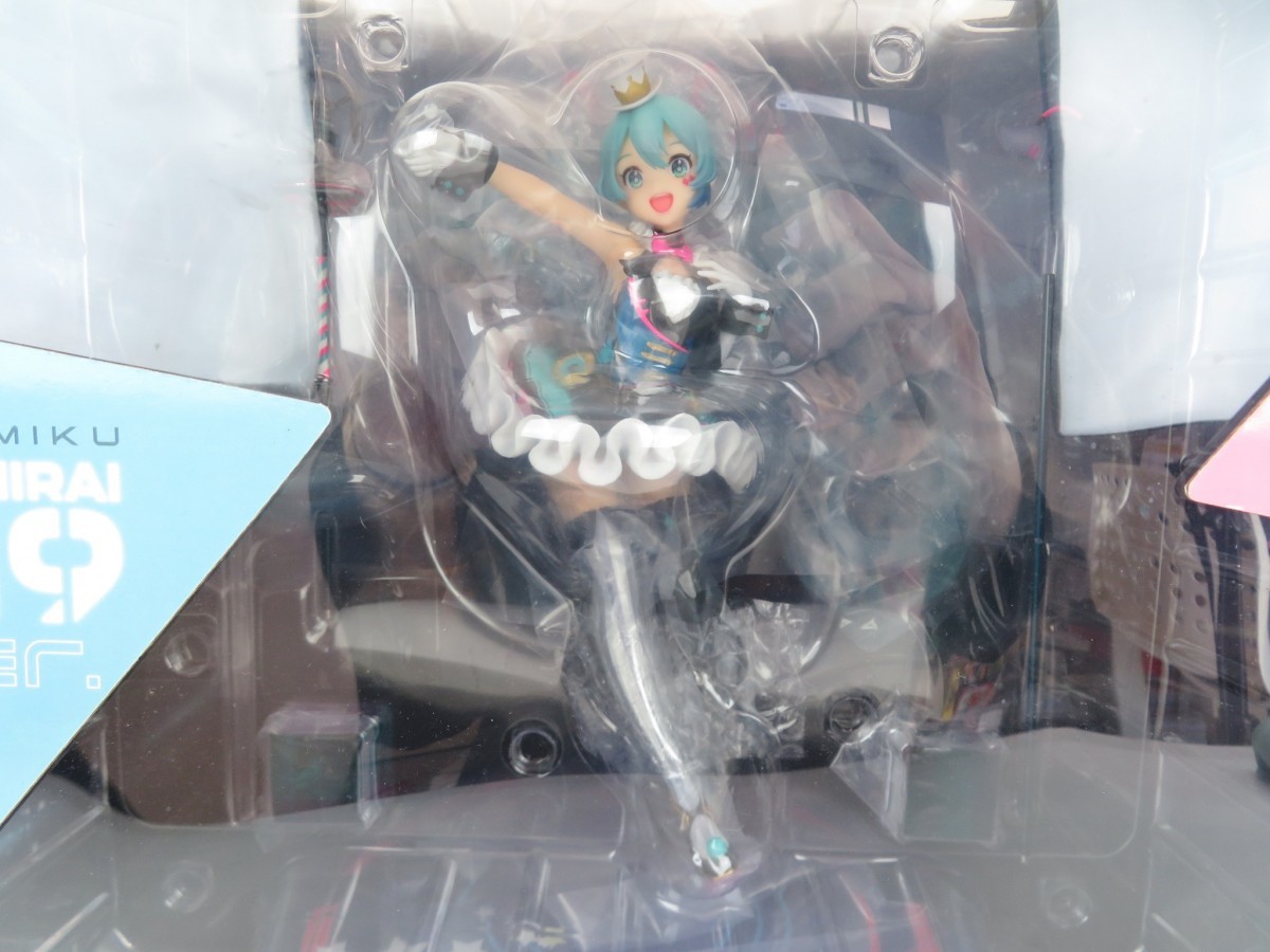 未開封 初音ミク「マジカルミライ 2019」Ver. 1/7 完成品フィギュア 外