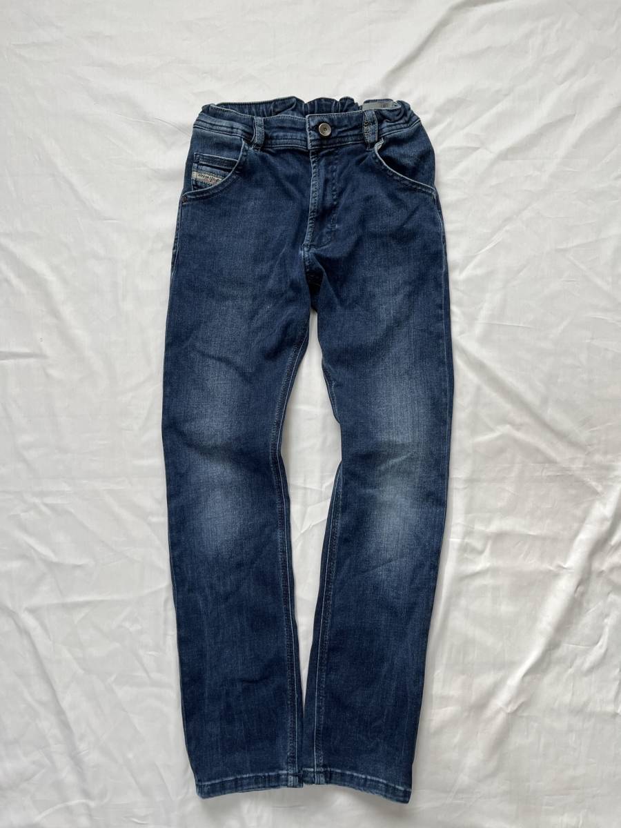 美品 DIESEL ディーゼル キッズ デニム 子供用 ジーンズ 8Y 130 インディゴブルー ストレッチデニムパンツ お洒落 ヴィンテージ加工