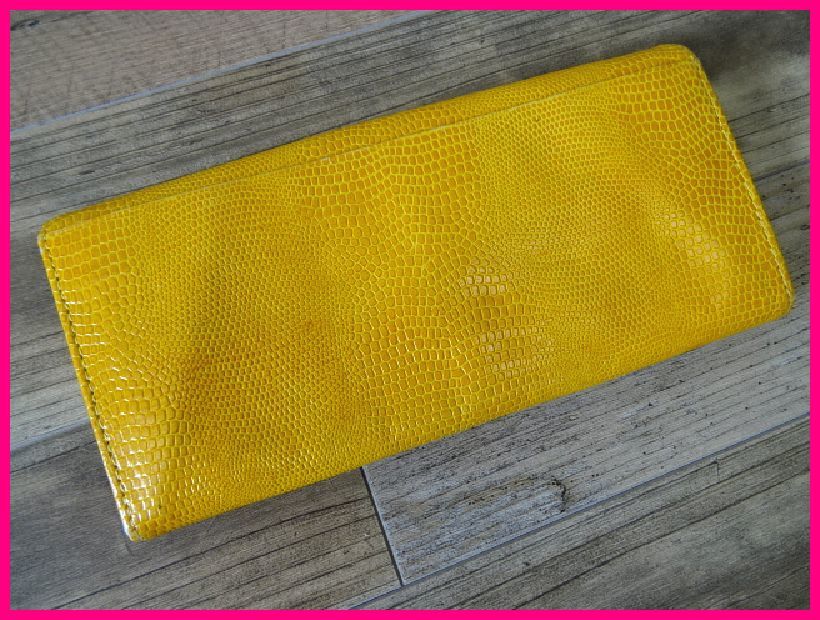 2309*M-525*U by Ungaro You bai Ungaro long wallet Ungaro lady's change purse . yellow color leather superior article 