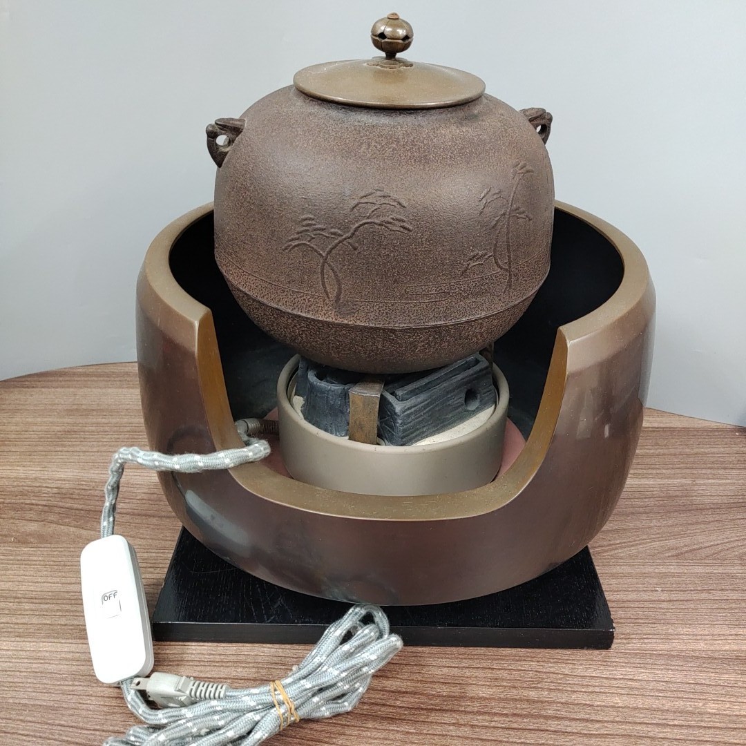 お話中です】茶道 電熱器 茶釜 鉄瓶 セット 未使用品です！ ご来店を