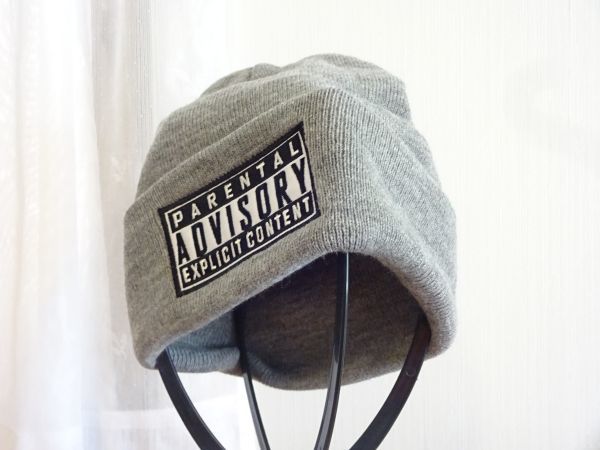 ■ ADVISORY ■韓国製　レディース・メンズ　灰色帽子　ニット帽　サイズ５７cm〜５９cm　キャップ　帽子_画像2