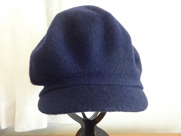 ◆ 韓国製 ◆レディース・メンズ　紺色帽子　キャスケット　サイズ５７・５cm　キャップ　帽子　ウール使用_画像2