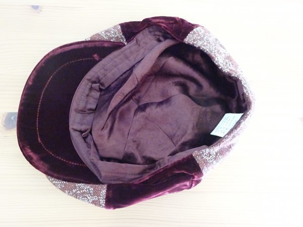 ▲ 帽子屋 ▼ レディース・メンズ　紳士　光沢紫色　ハンチングキャップ サイズ５７cm　キャップ　帽子　ウール使用　日本製_画像8