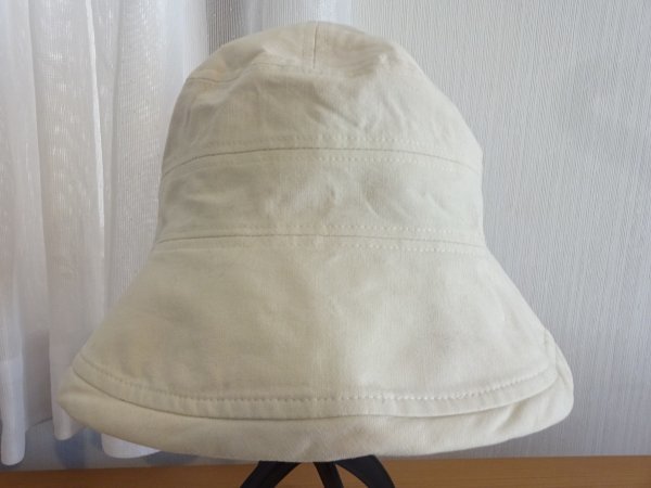 G J.PRESS H メンズ・レディース　つば広ハット　スタイル帽子　ベージュ色　サイズ５７・５cm　キャップ　帽子_画像2